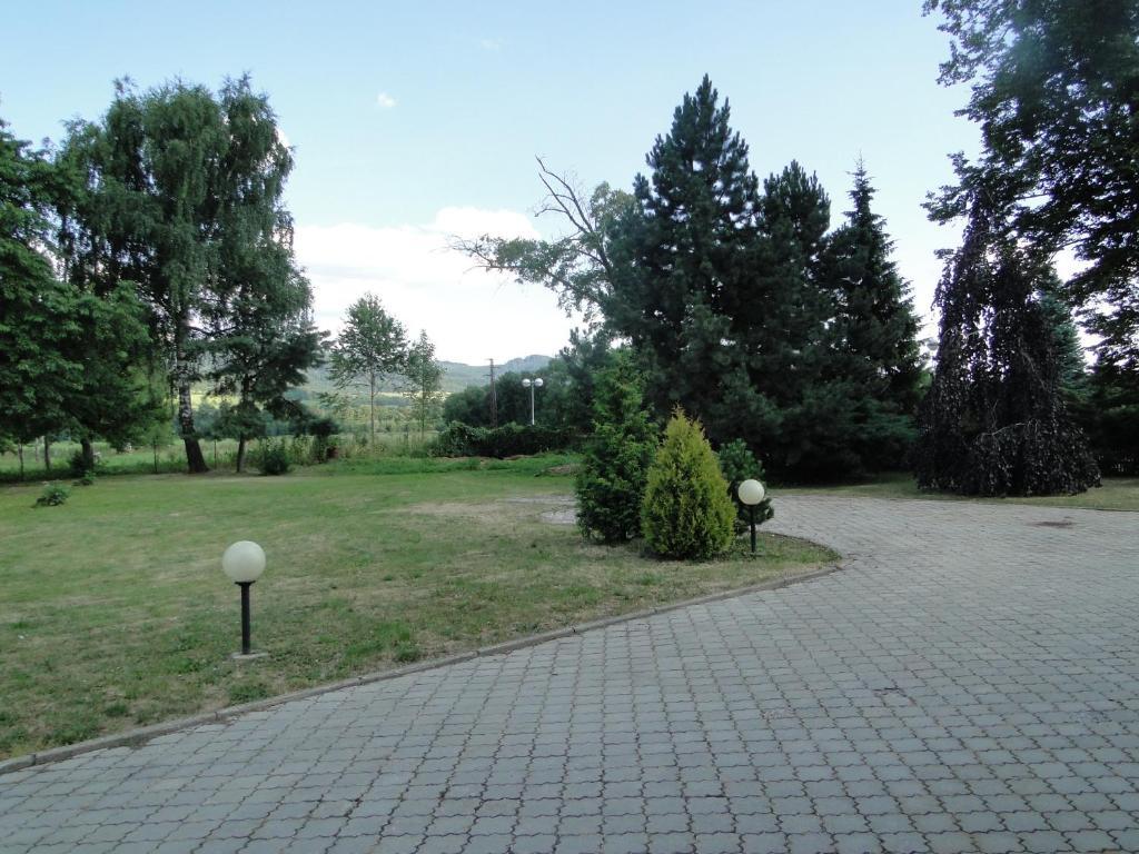 Villa Zerotin Penzion Bed & Breakfast Velke Losiny Luaran gambar