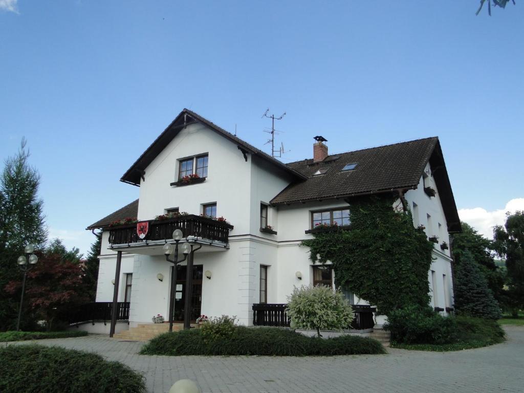 Villa Zerotin Penzion Bed & Breakfast Velke Losiny Luaran gambar