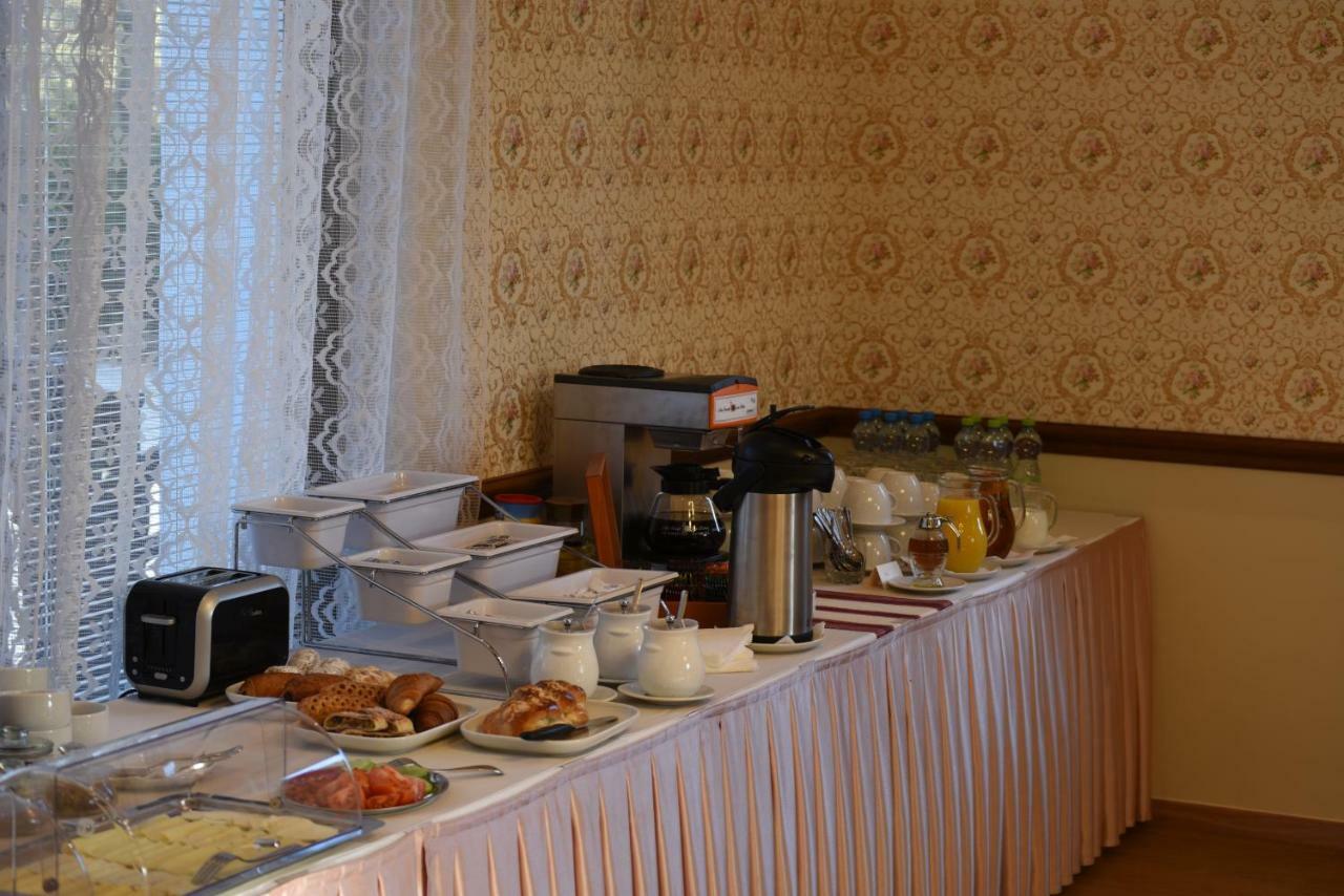 Villa Zerotin Penzion Bed & Breakfast Velke Losiny Luaran gambar